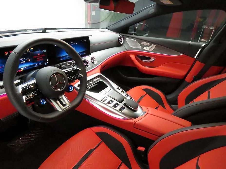 Mercedes-Benz AMG GT — фото 5