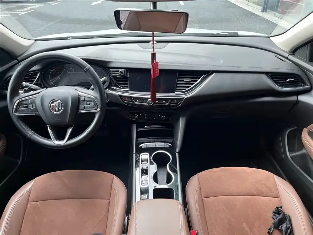 Buick Regal — фото 8