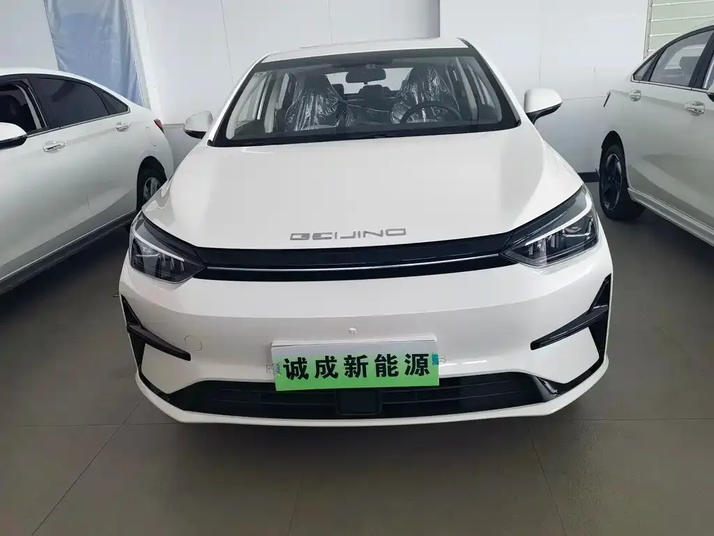 BAIC EU5 Plus — фото 6