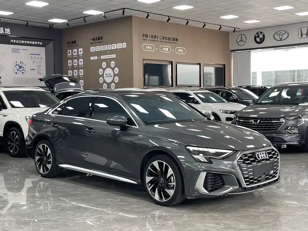 Audi A3 — фото 8