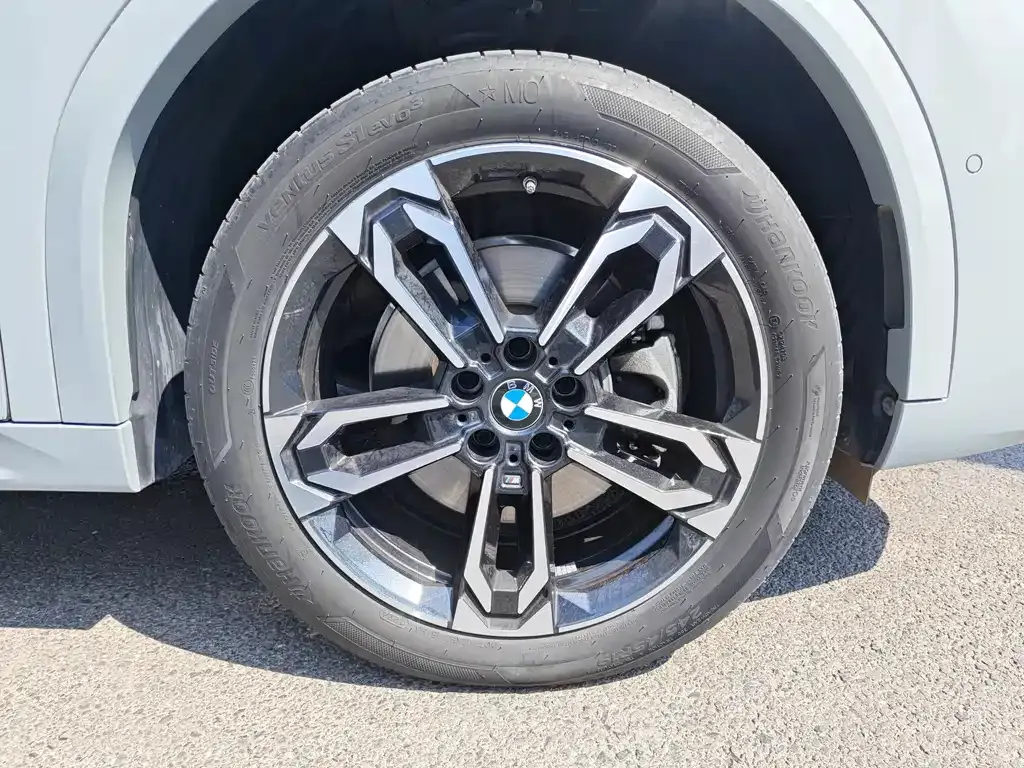 BMW X2 — фото 9