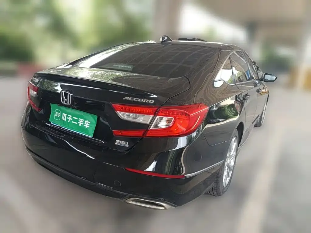 Honda Accord — фото 9