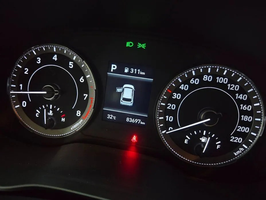 Hyundai Venue 2022 из KR, фото 2
