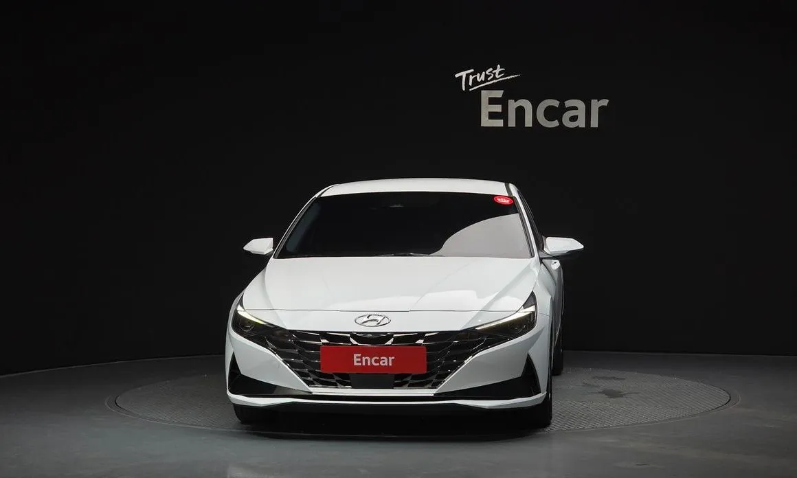 Hyundai AVANTE — фото 2