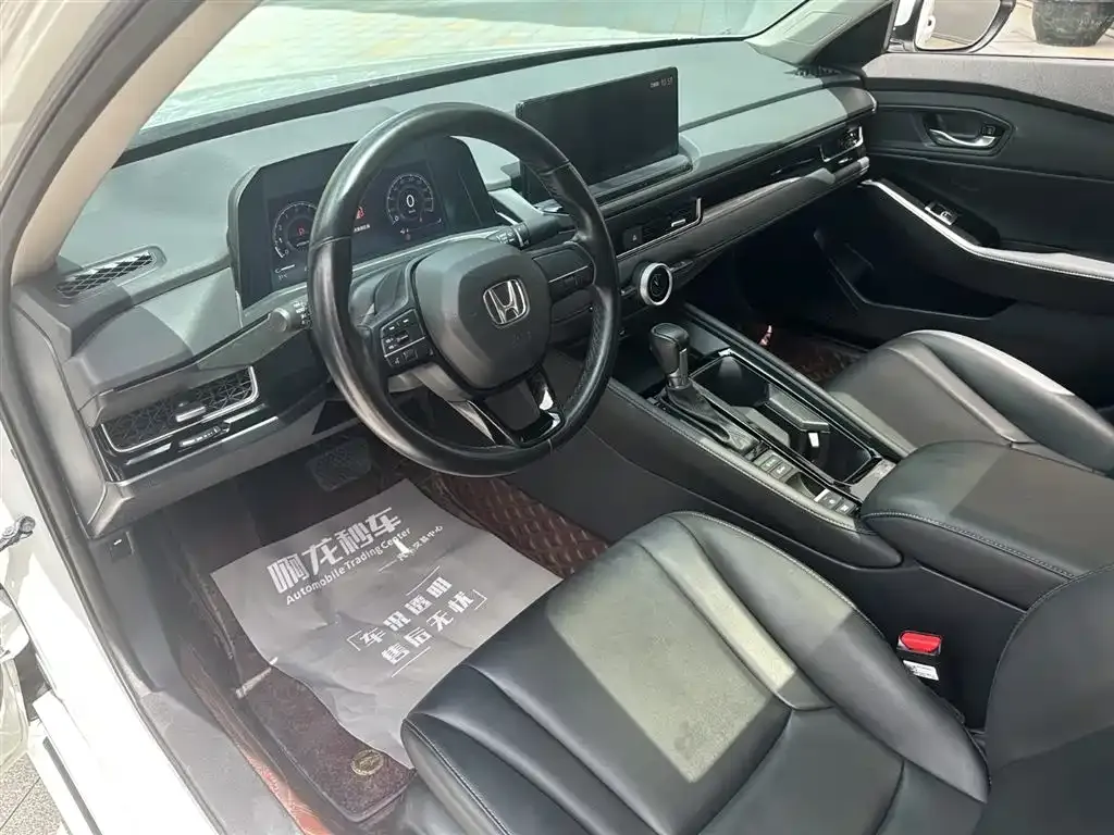 Honda Inspire — фото 10