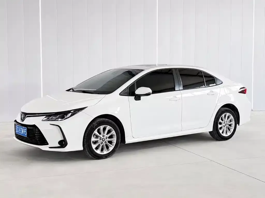 Toyota Corolla — фото 6
