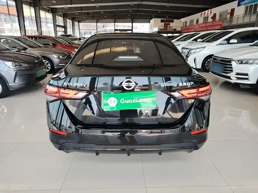 Nissan Sylphy 2023 из CN, фото 4