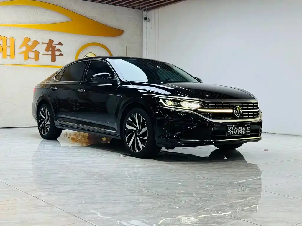 Volkswagen Passat — фото 9
