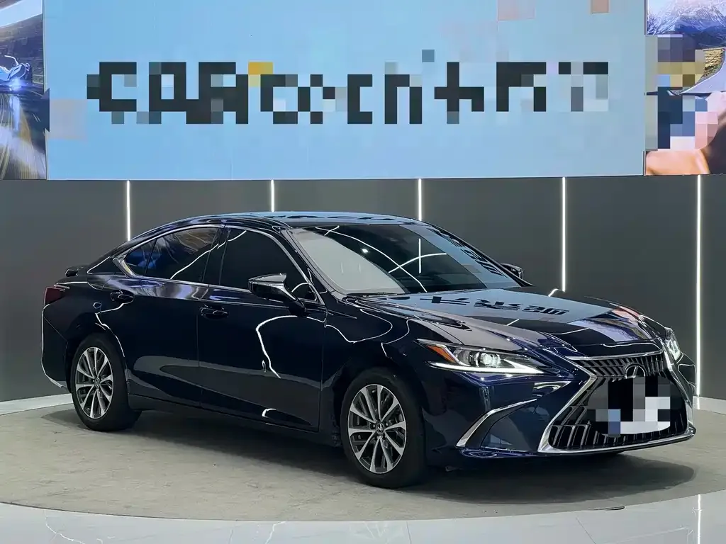 Lexus ES — фото 6