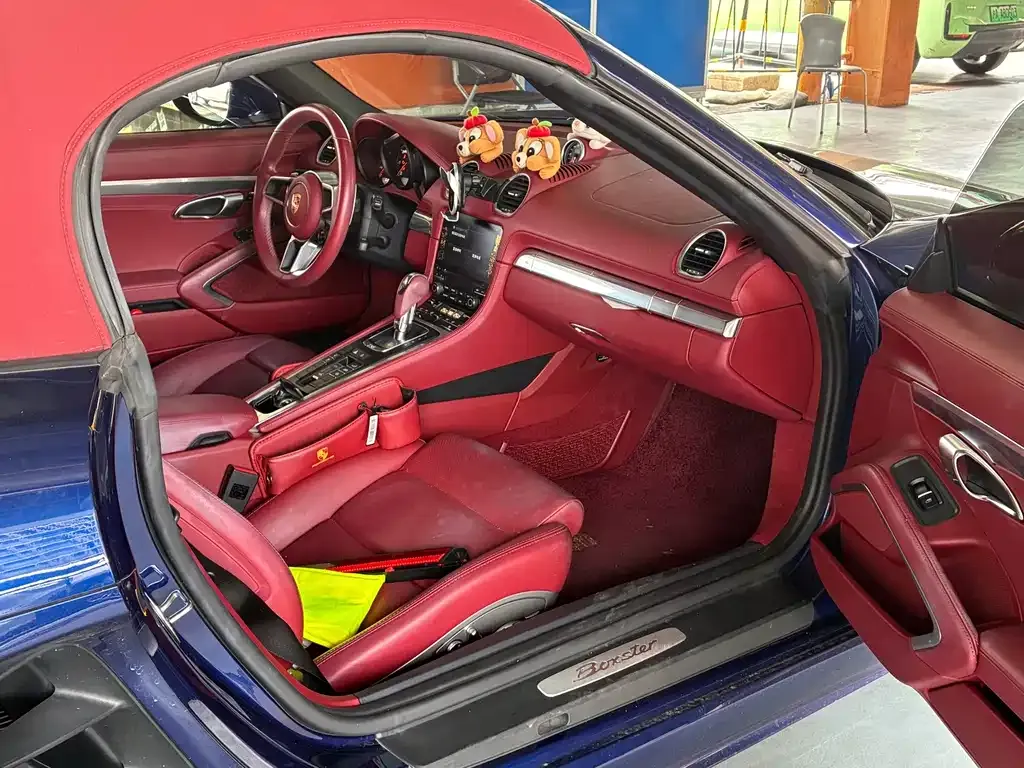 Porsche 718 2022 из CN, фото 5