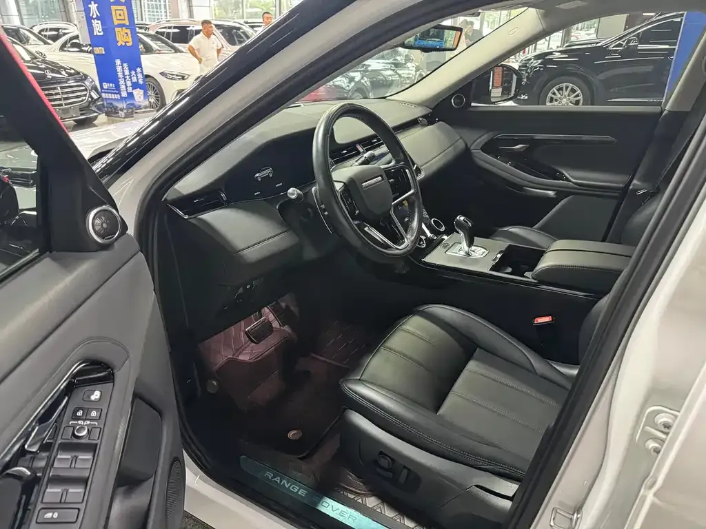 Land Rover Evoque — фото 3