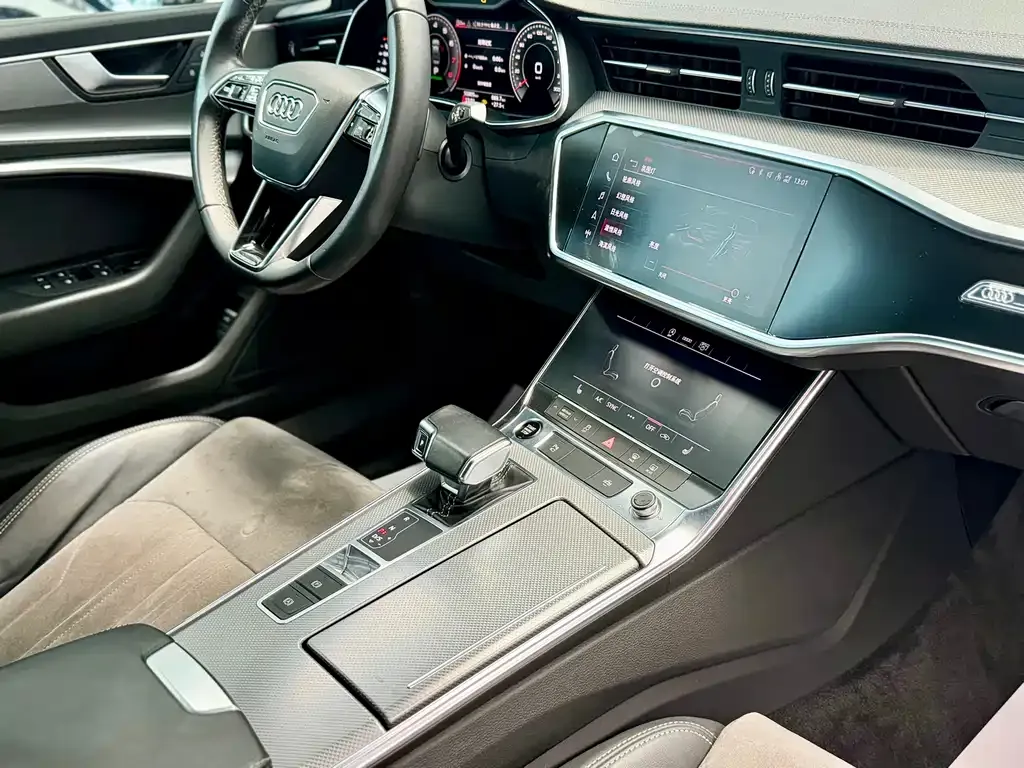 Audi A6L — фото 4