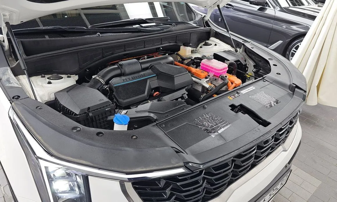 Kia Sorento — фото 6