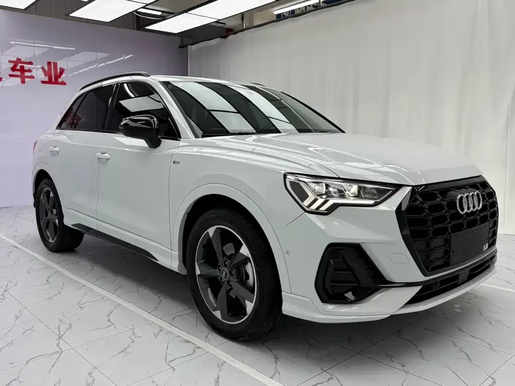 Audi Q3 — фото 6
