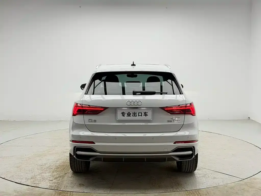 Audi Q3 — фото 2