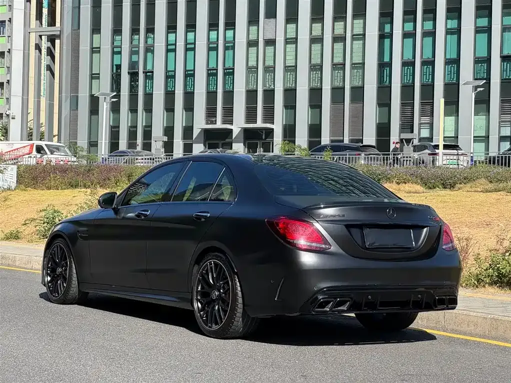 Mercedes-Benz C-Class AMG — фото 10