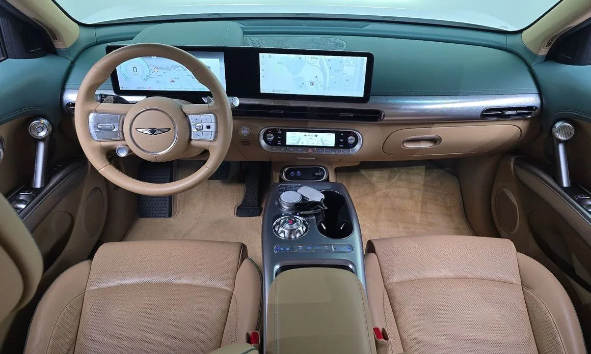 Genesis GV60 — фото 10