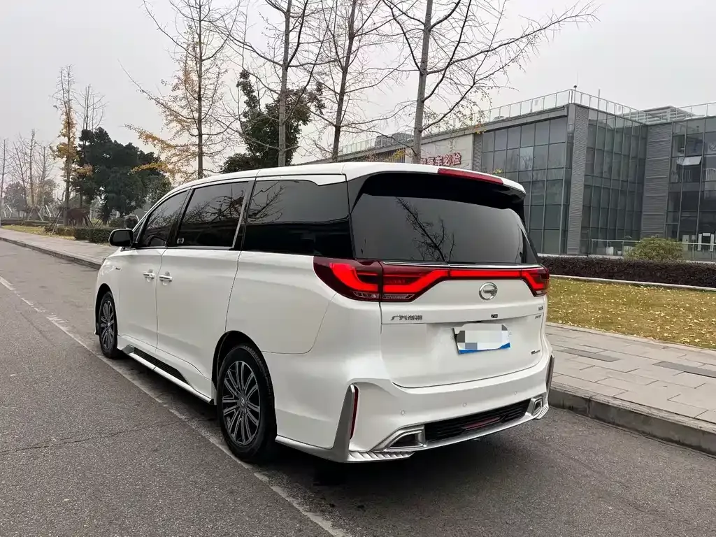 GAC Motor Trumpchi M8 — фото 5