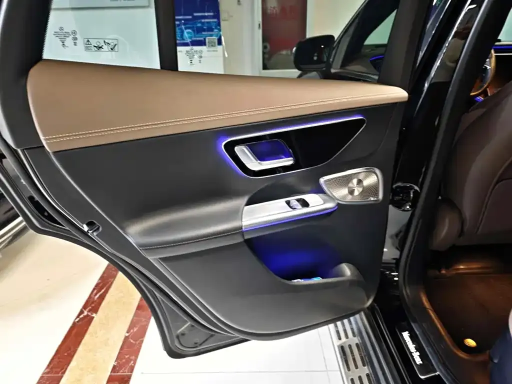 Mercedes-Benz EQE SUV 2024 из CN, фото 7