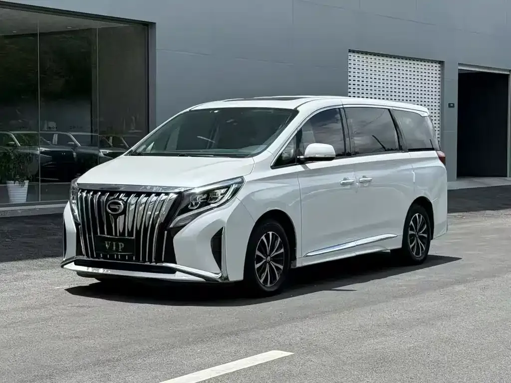 GAC Motor Trumpchi M8 — фото 1
