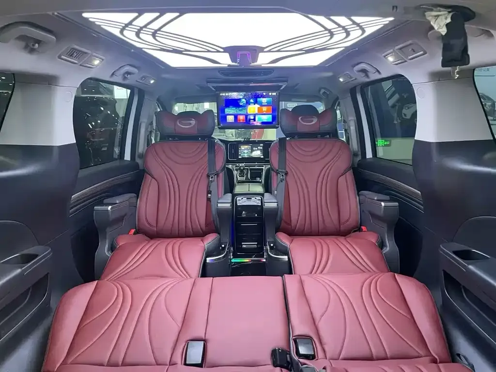GAC Motor Trumpchi M8 — фото 4