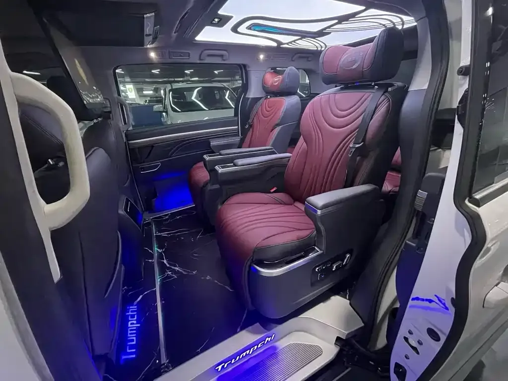 GAC Motor Trumpchi M8 — фото 8