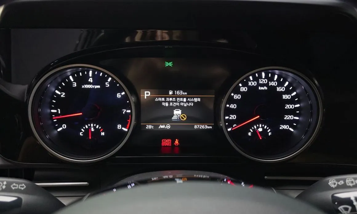 Kia Carnival 2023 из KR, фото 3