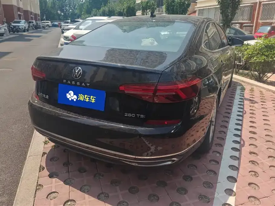 Volkswagen Passat 2021 из CN, фото 5