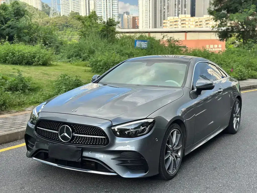 Mercedes-Benz E-Class (Import) — фото 1