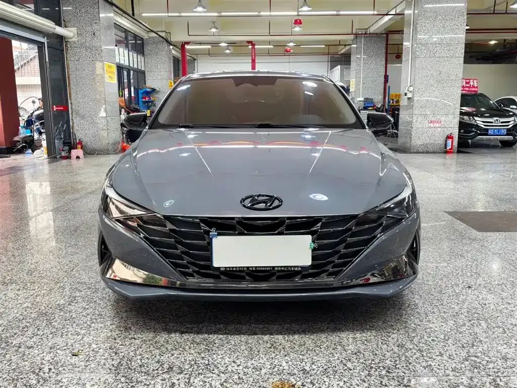 Hyundai Elantra 2023 из CN, фото 10
