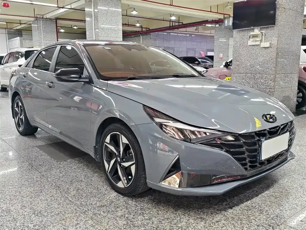 Hyundai Elantra 2023 из CN, фото 4