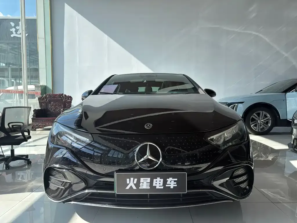 Mercedes-Benz EQE