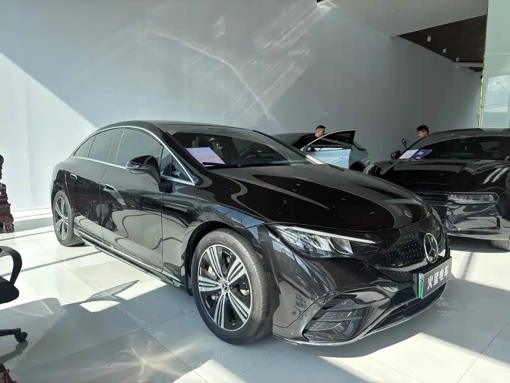 Mercedes-Benz EQE 2024 из CN, фото 9