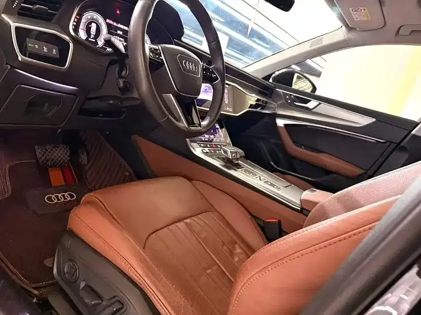 Audi A6L 2022 из CN, фото 8