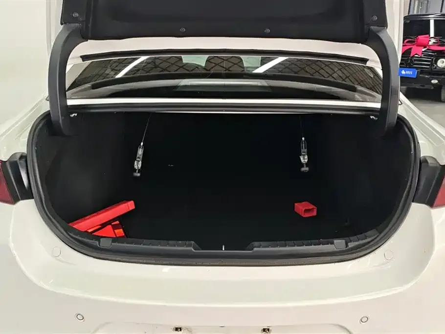 Mazda 3 Axela 2022 из CN, фото 2