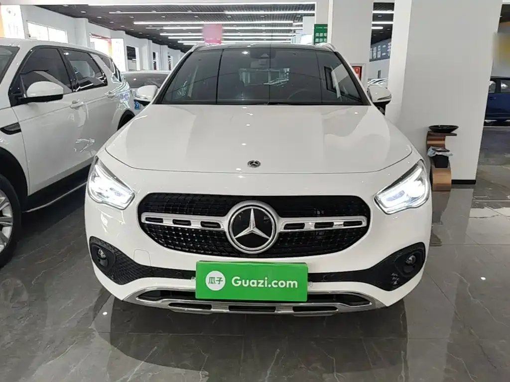 Mercedes-Benz GLA — фото 8