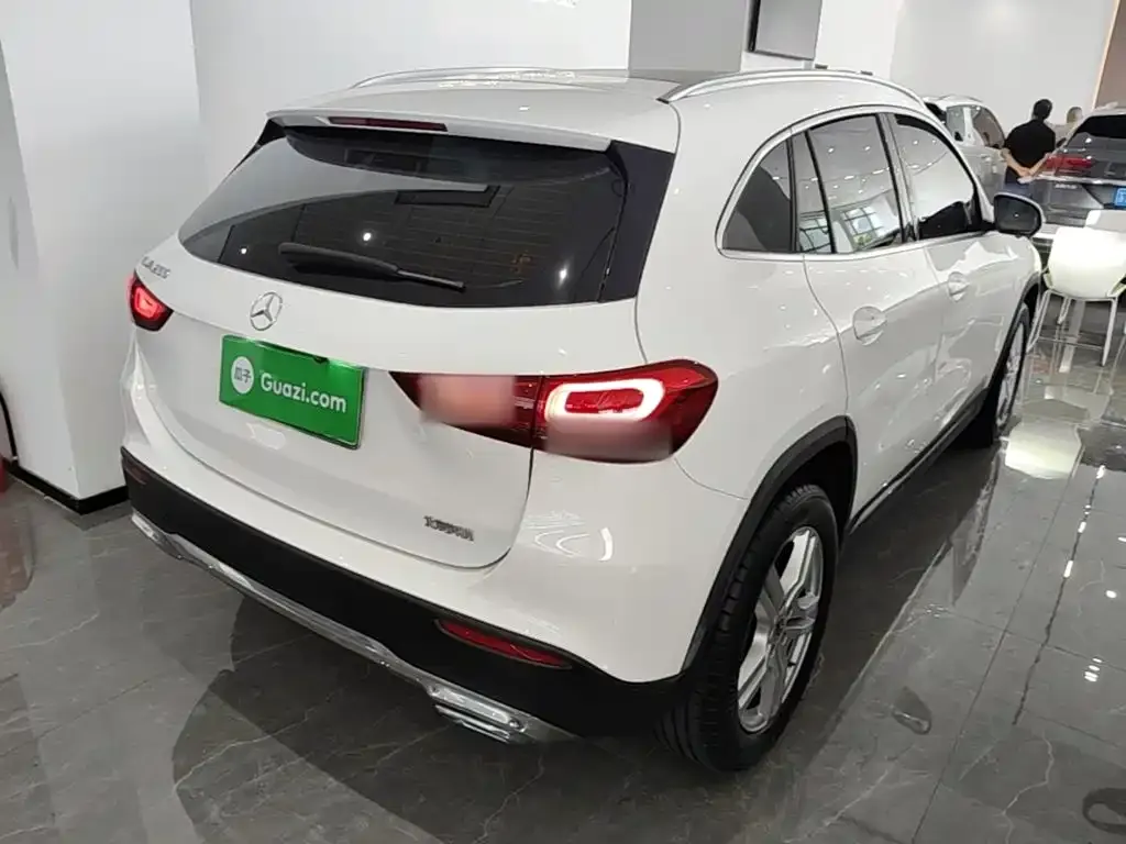 Mercedes-Benz GLA — фото 3
