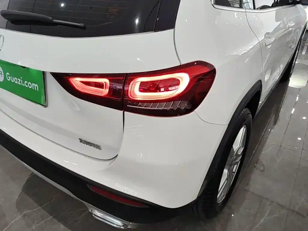 Mercedes-Benz GLA — фото 2