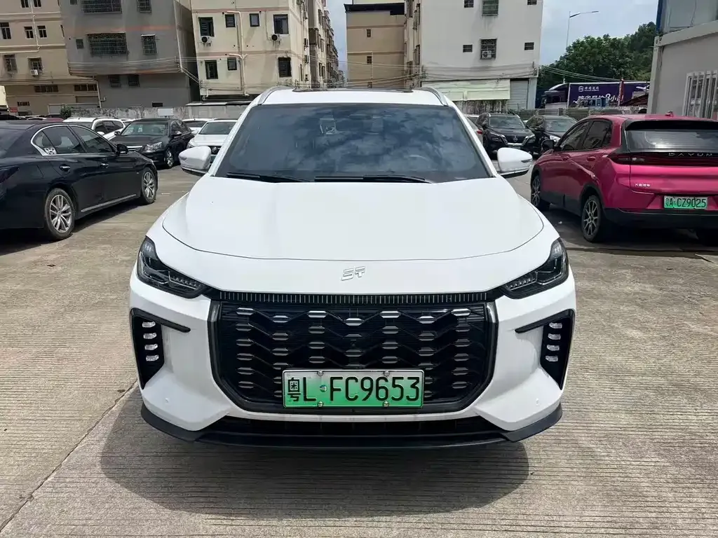 Jetour X70 C-DM — фото 1