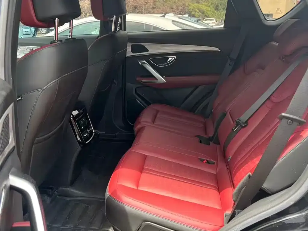Jetour X70 C-DM — фото 4