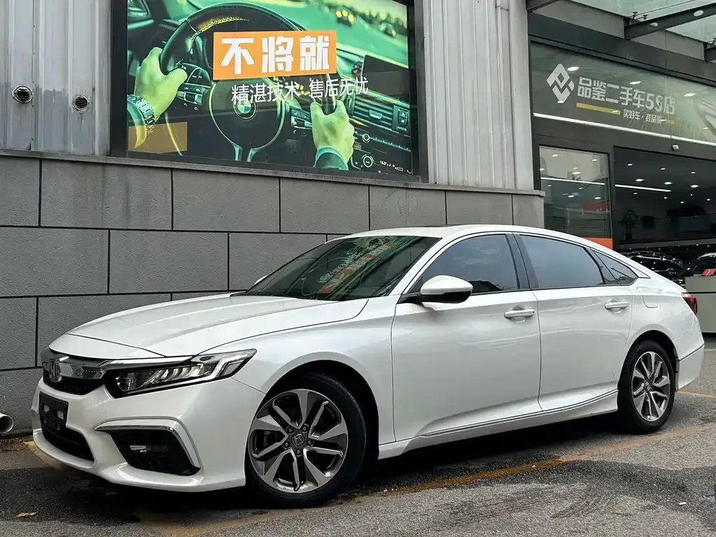 Honda Inspire — фото 1