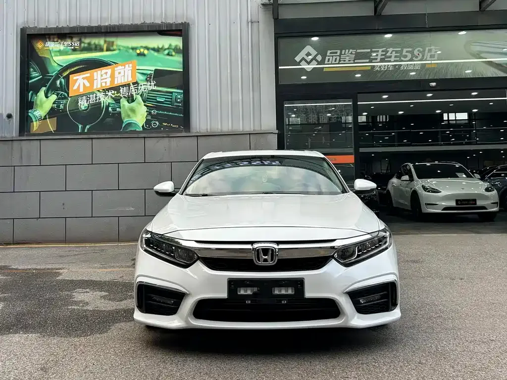 Honda Inspire — фото 3
