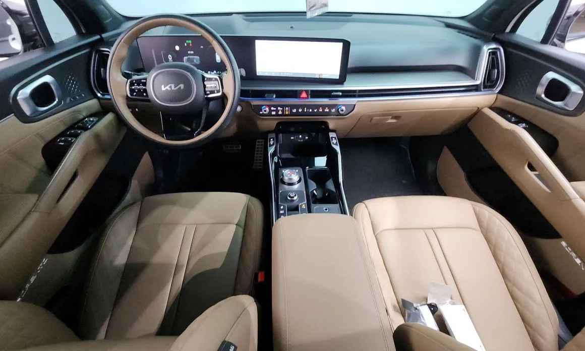 Kia Sorento — фото 10