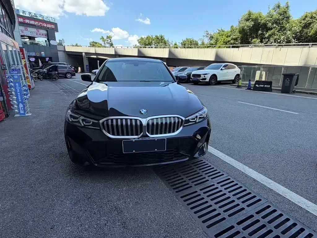 BMW 3 Series — фото 1