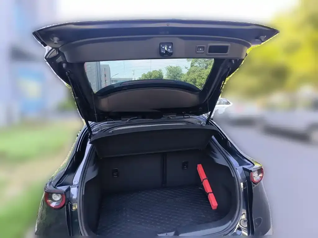 Mazda CX-30 — фото 3