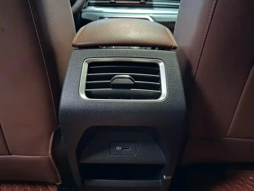 Geely Vision X6 — фото 3
