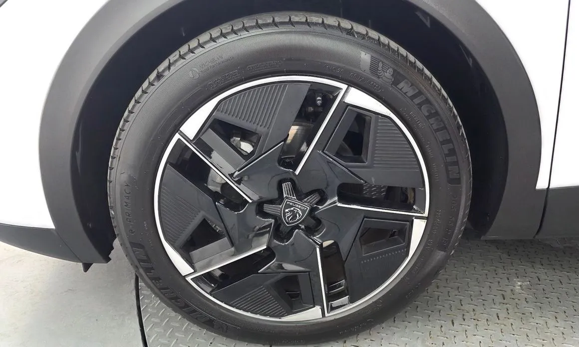 Peugeot 408 2024 из KR, фото 4