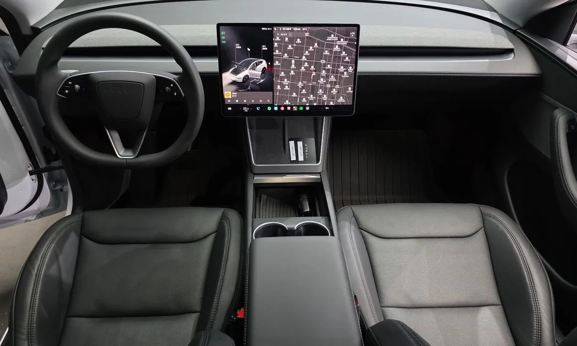Tesla Model Y — фото 9