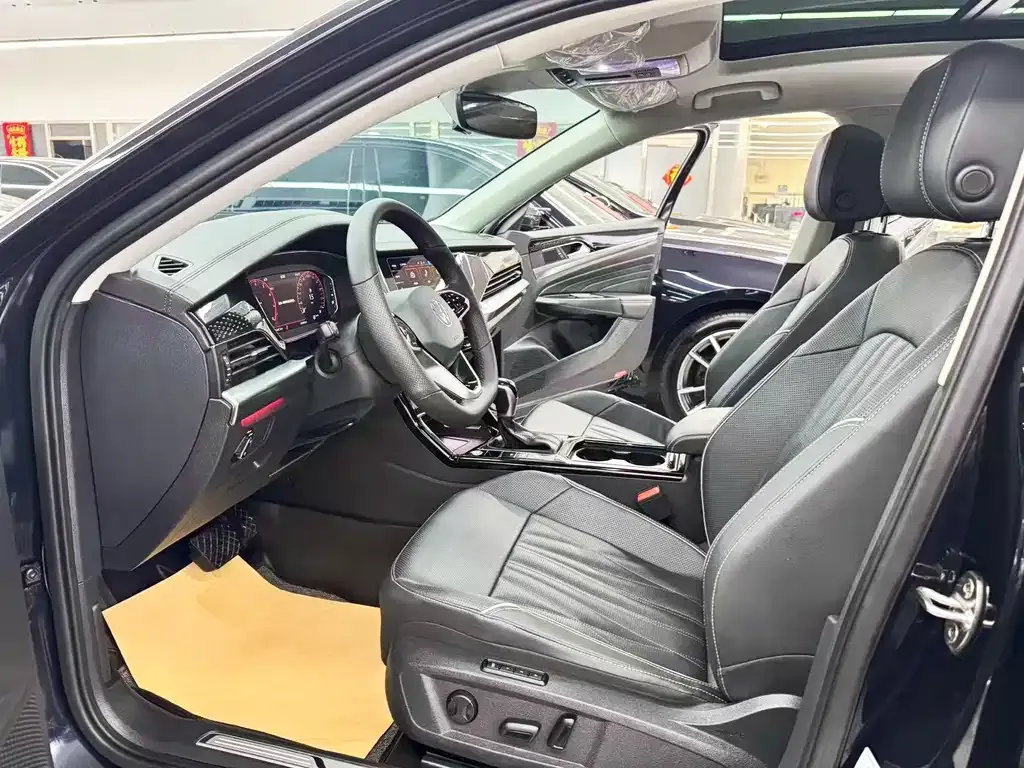 Volkswagen Passat — фото 3