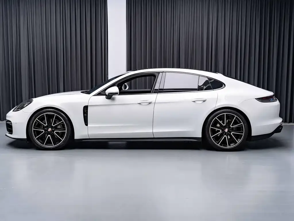Porsche Panamera — фото 4